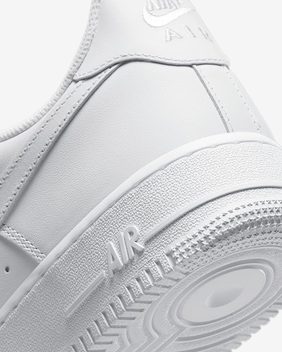 NIKE Air Force 1