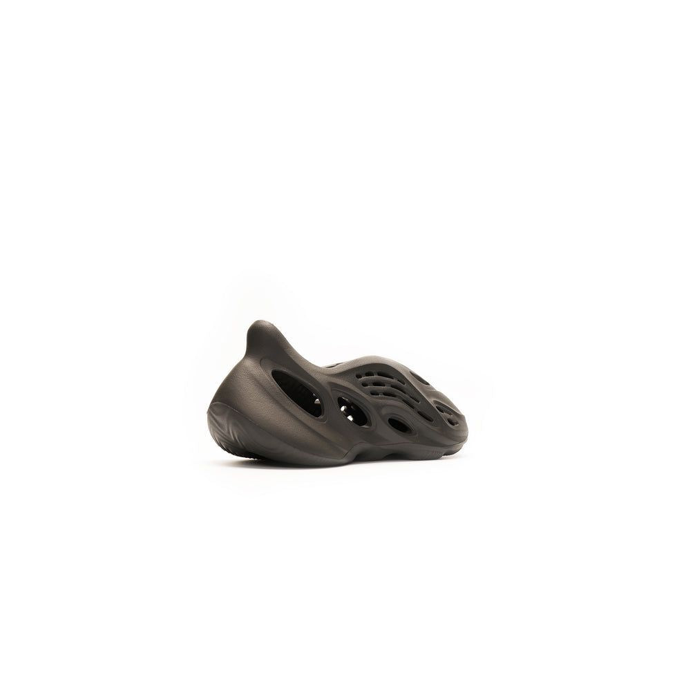 Adidas Yeezy Foam RNR Carbon